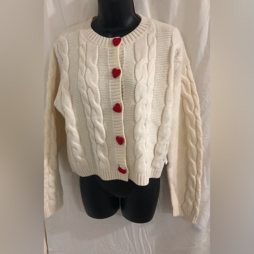 Luna Ivy cream tufted cable knit style red heart button cardigan size large new